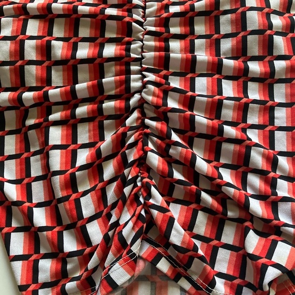 Lane Bryant Pattered Sleeveless Top - Picture 7 of 8